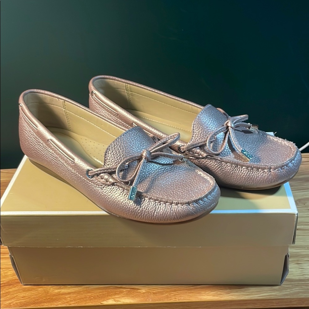 Michael Kors Sutton Moc in Fawn